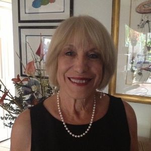 Meet your Posher, Gloria